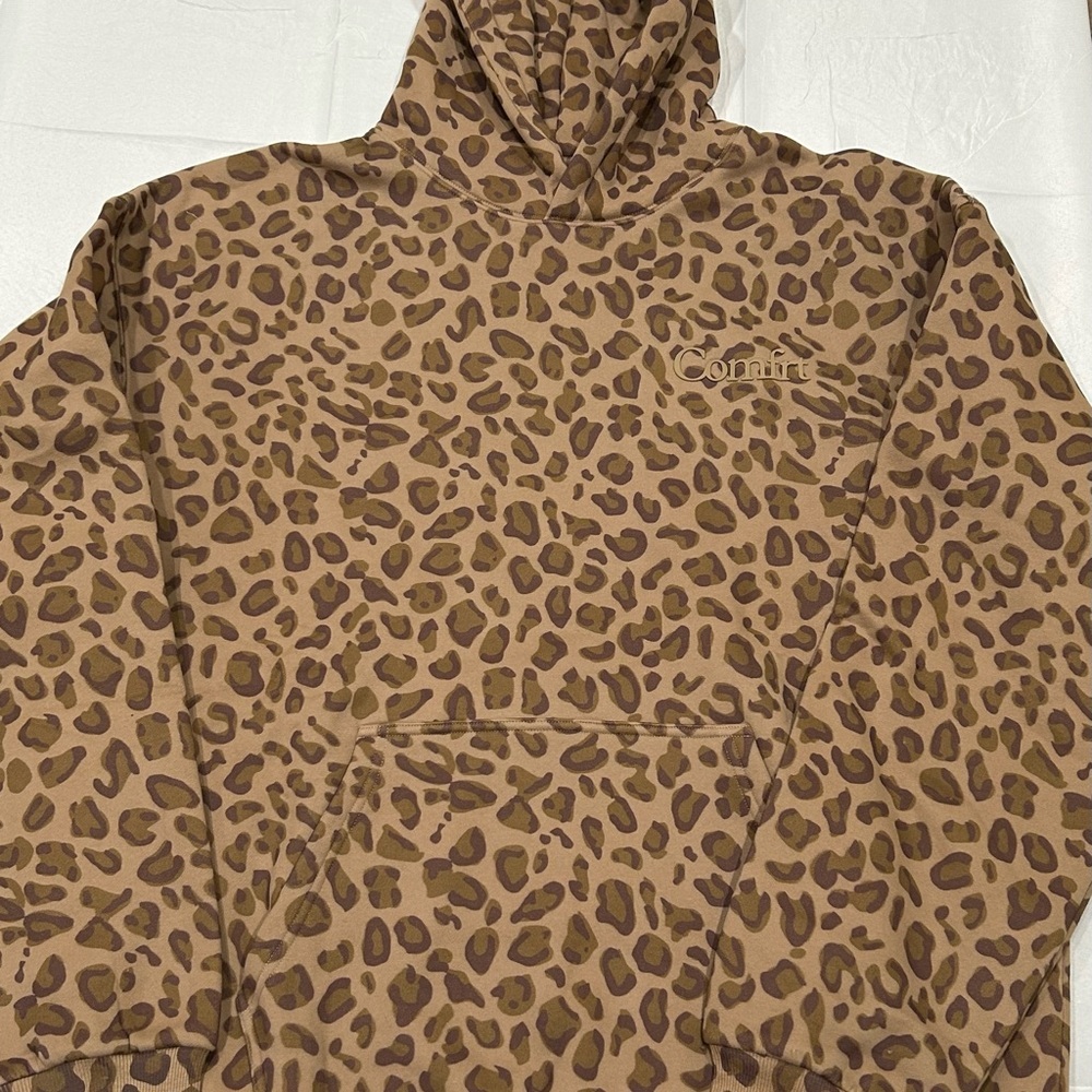 NWT Minimalist Hoodie - Picture 7 of 9